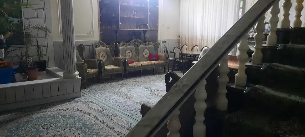 خانه فروشی هفتصد دستگاه فجر9