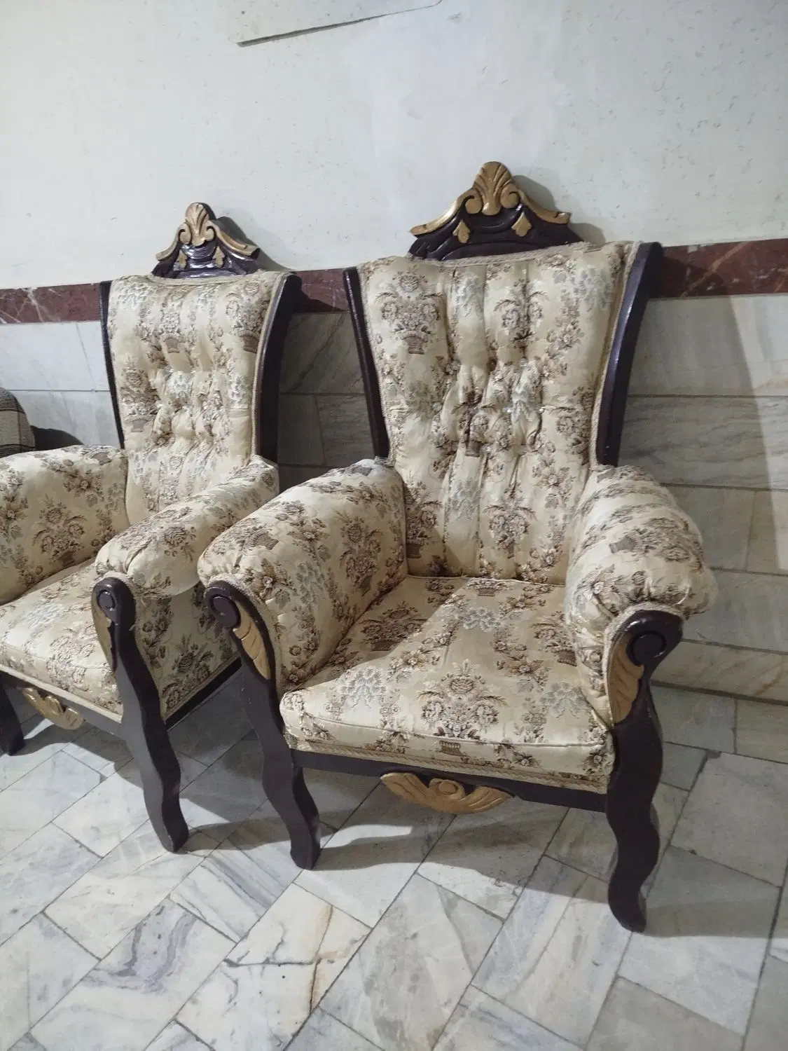 طبقه اول 100متری