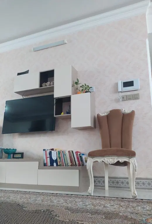 آپارتمان پشت بیمارستان سینا تک واحدی