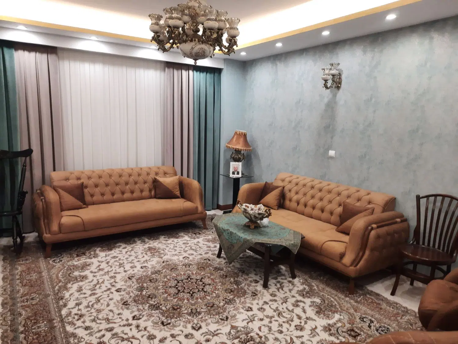 آپارتمان ۱۷۵ متر + ۵۰ متر حیاط شخصی ۱۷شهریور