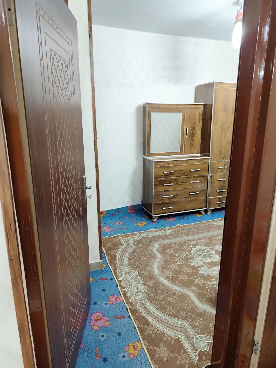 فروش فوری آپارتمان سپهر آزادشهر
