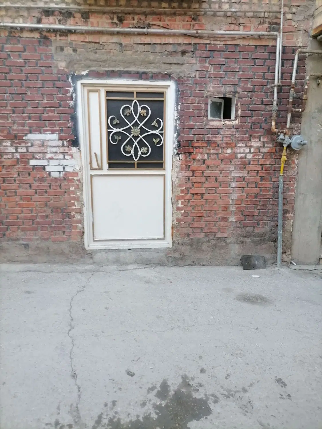 خانه یک خوابه بدون پارکینگ