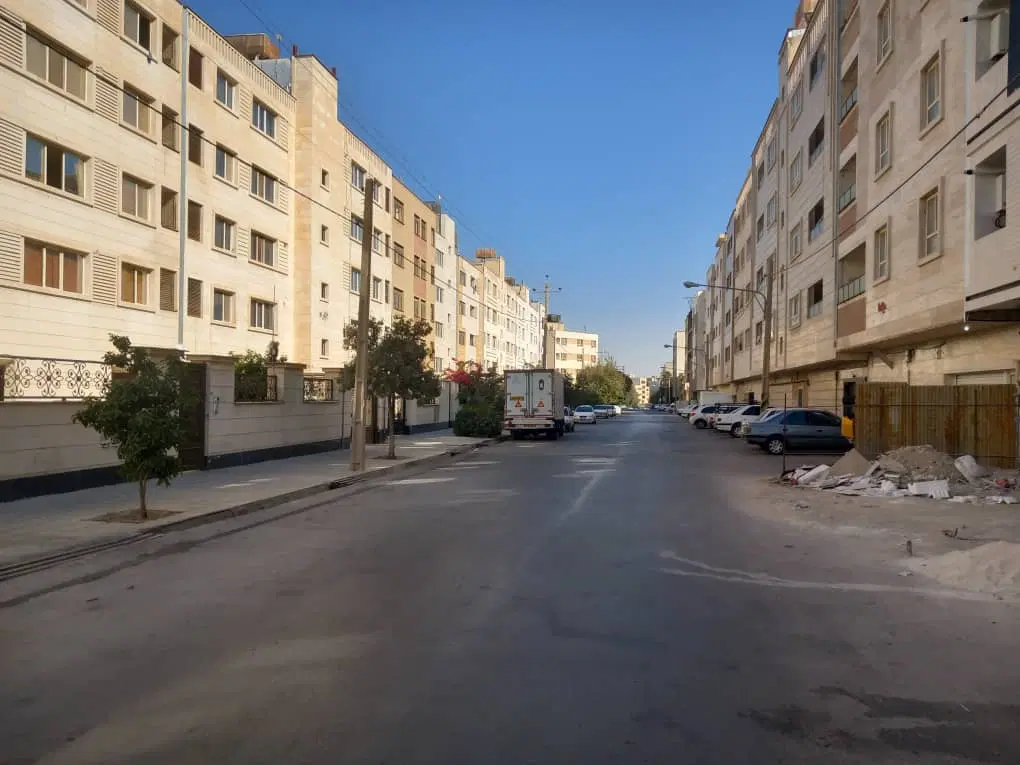 زمین فرهنگیان توحیدی راد