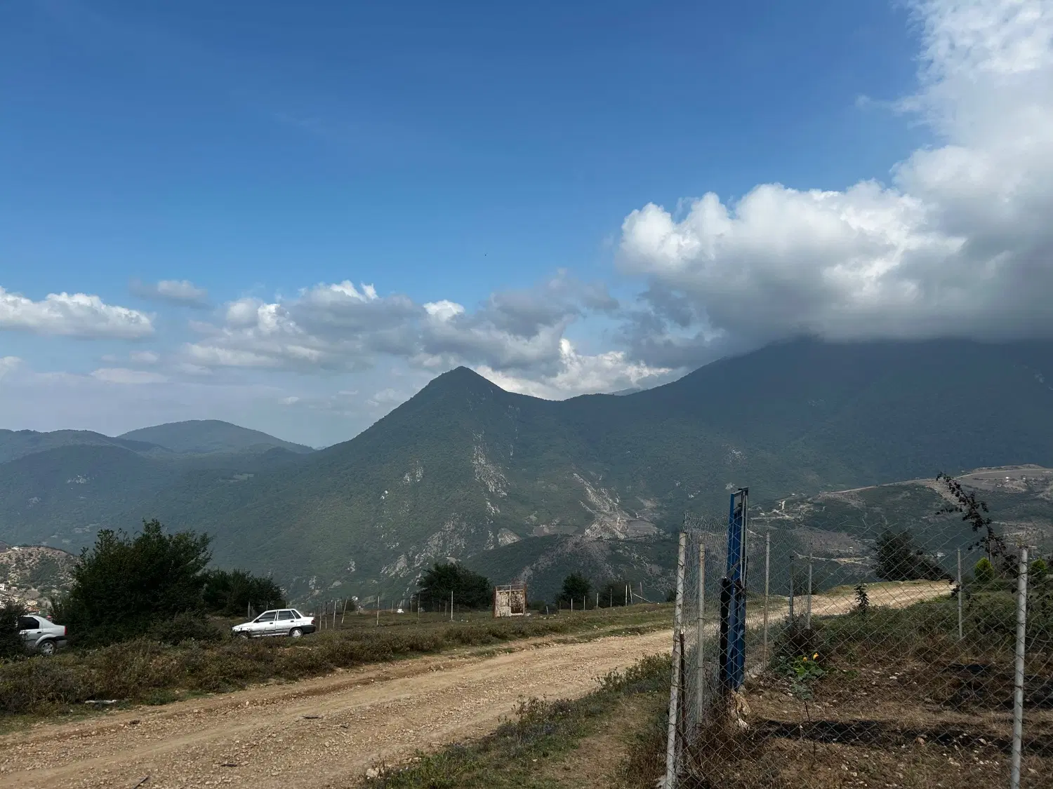 زمین ییلاقی روستای زیارت مناسب باغ و ویلا