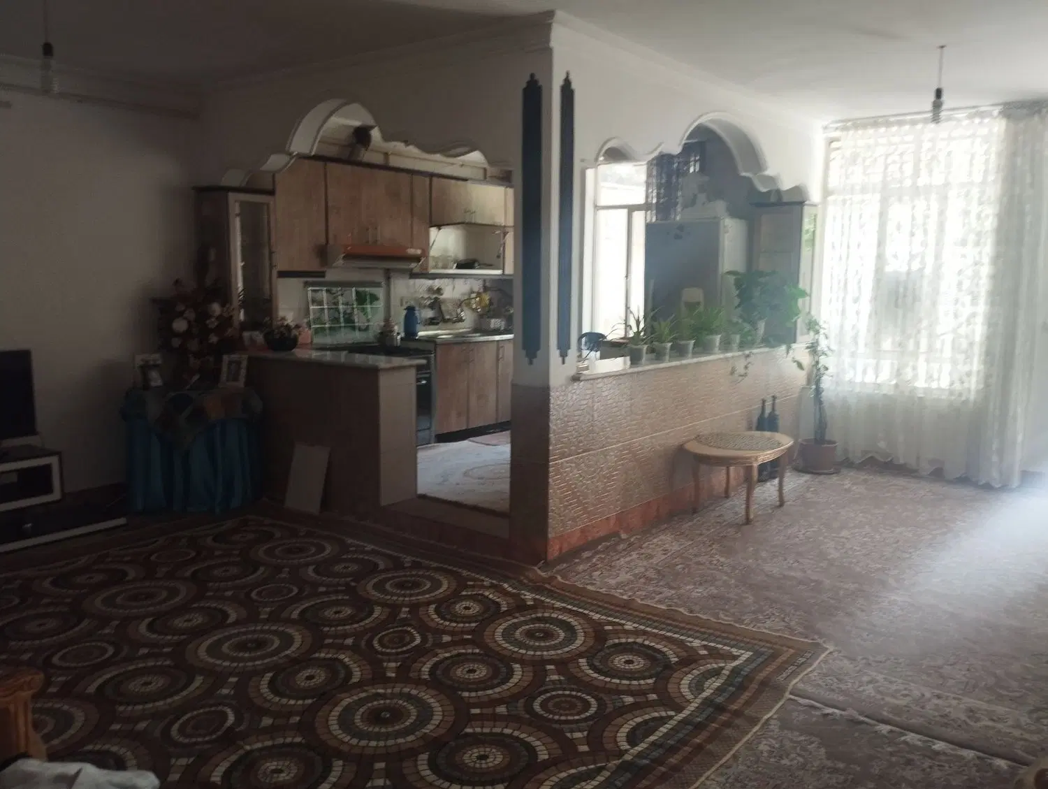 اجاره طبقه همکف خیابان قدقون