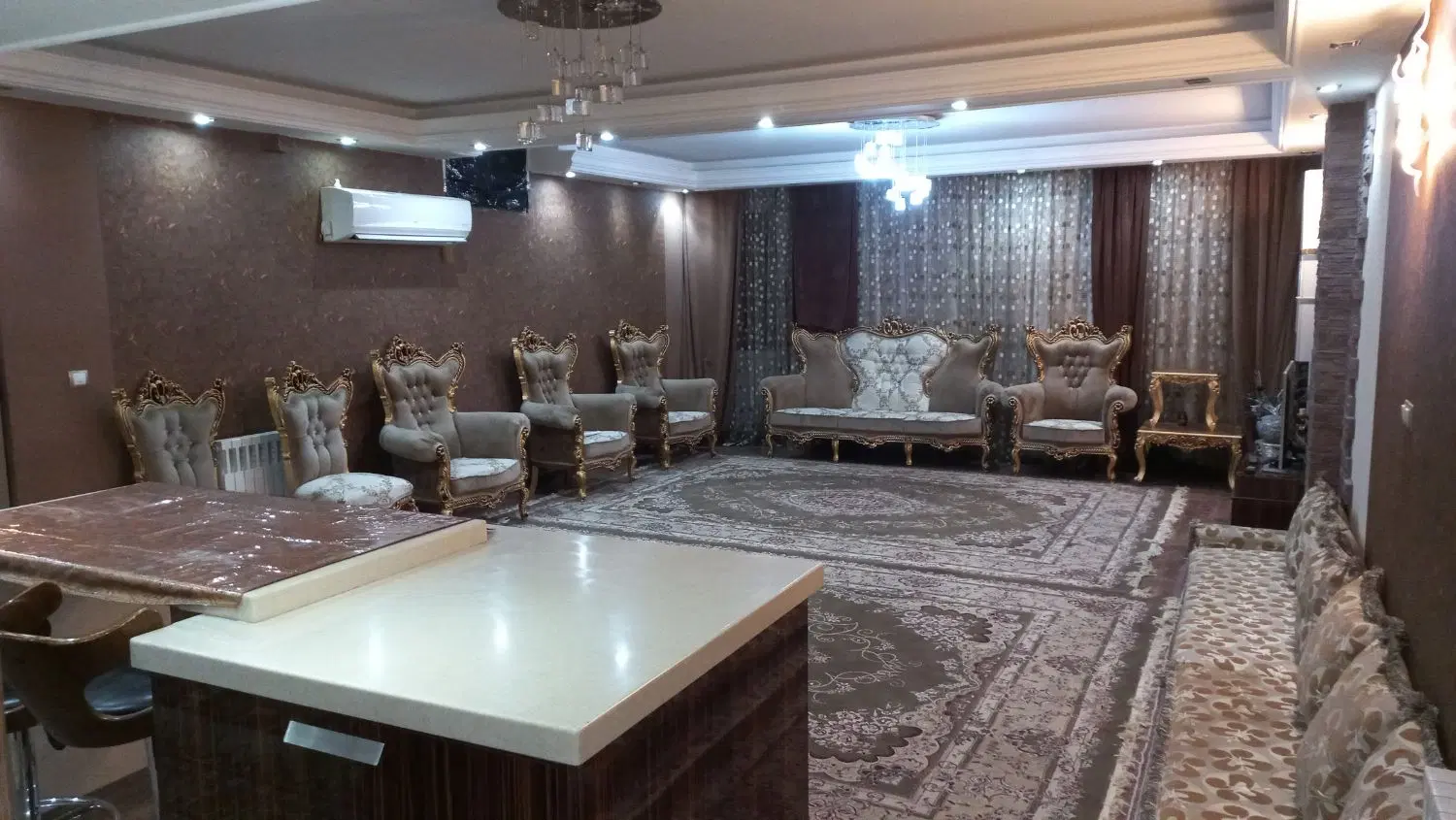 اجاره آپارتمان ۱۶۰ متر و۱۰ بالکن ۳خواب فول بهاران