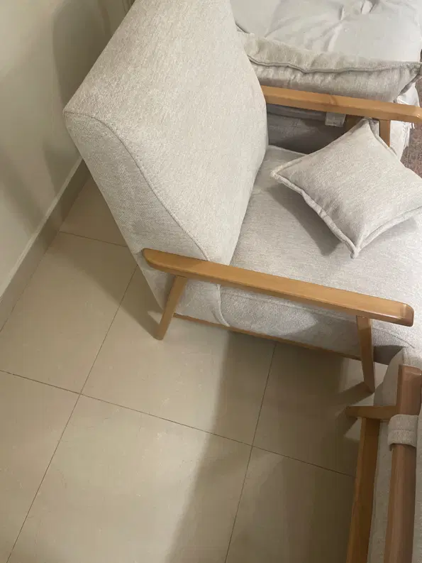 همخونه آقا هستم