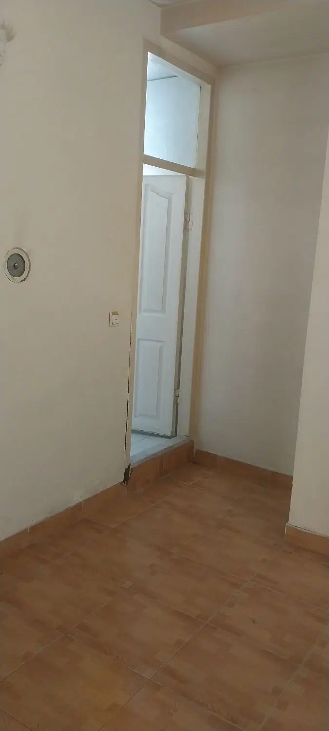آپارتمان ۸۲مترنصف راه رسالت