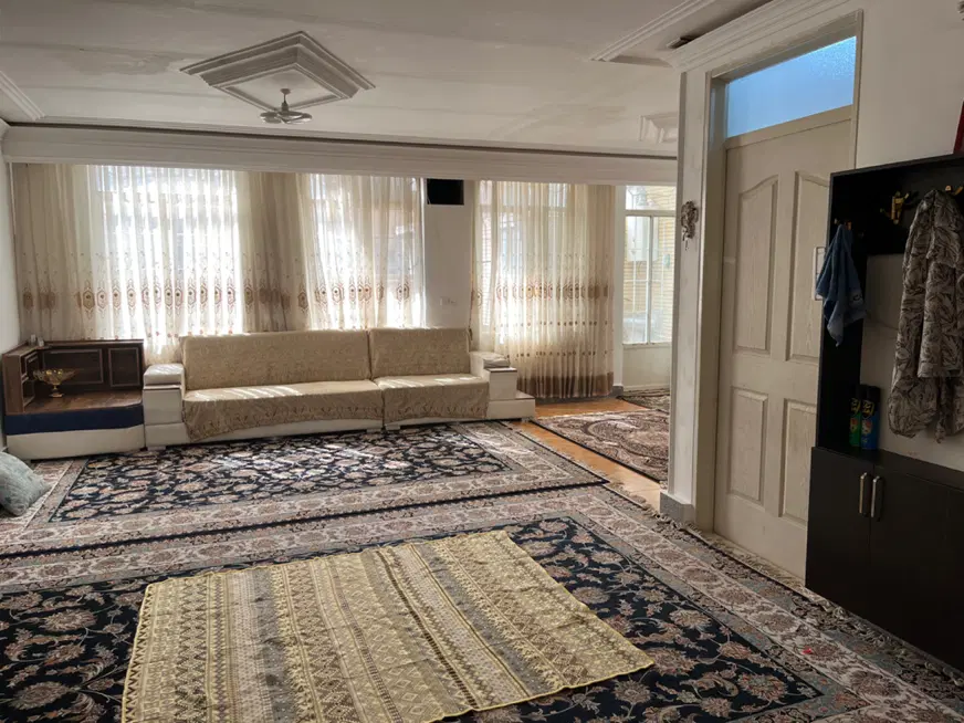 منزل مسکونی