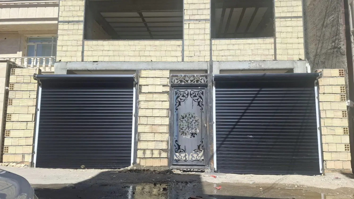 فروش یک واحد ساختمان نوساز شهرک ولی عصر.