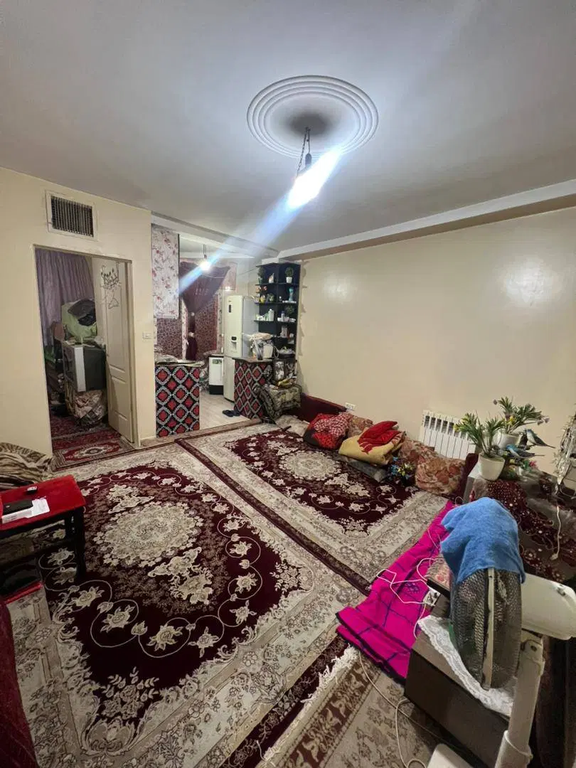 آپارتمان _تک واحدی _۹۳_پارکینگ دار_زیر قیمت