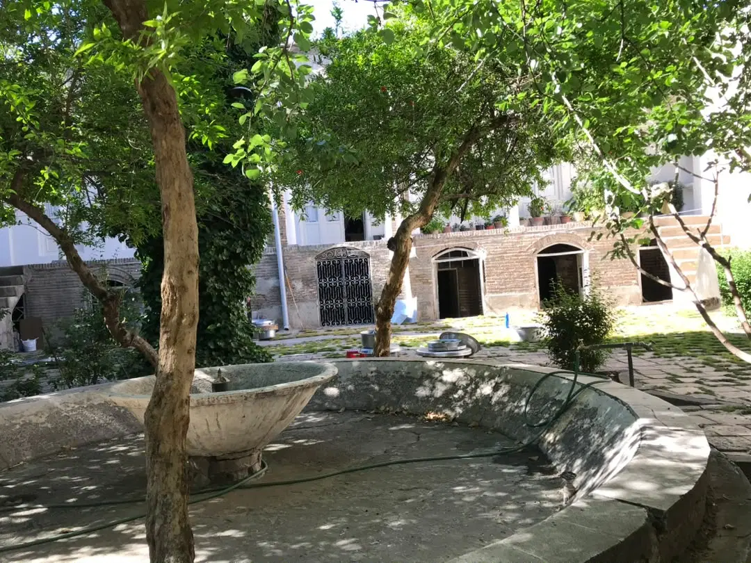 ۶۵۰مترمسکونی موقعییت تجاری