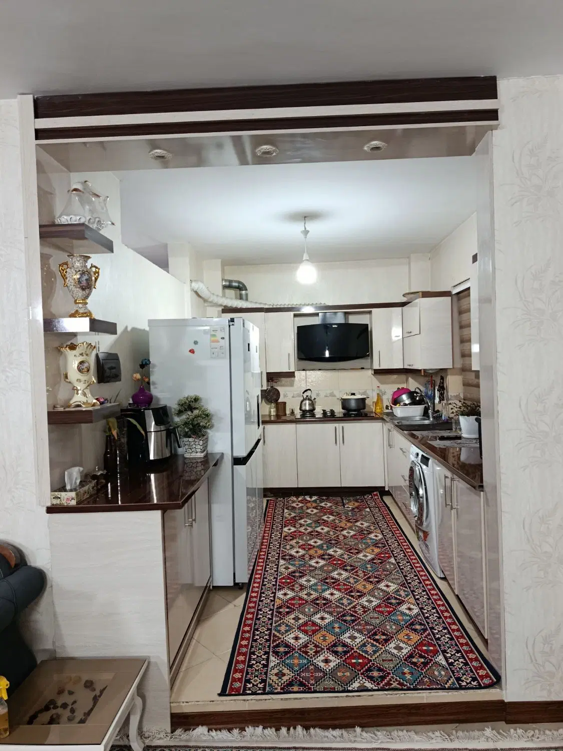 ۱۱۰ متری دارای ۳خواب ـ ویلایی سند تک برگ