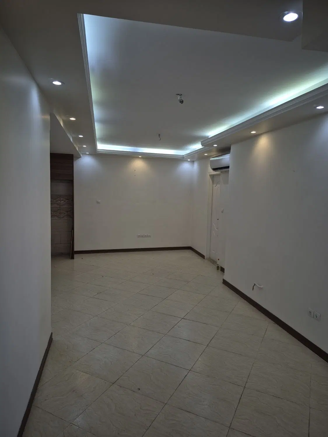 آپارتمان دو خوابه