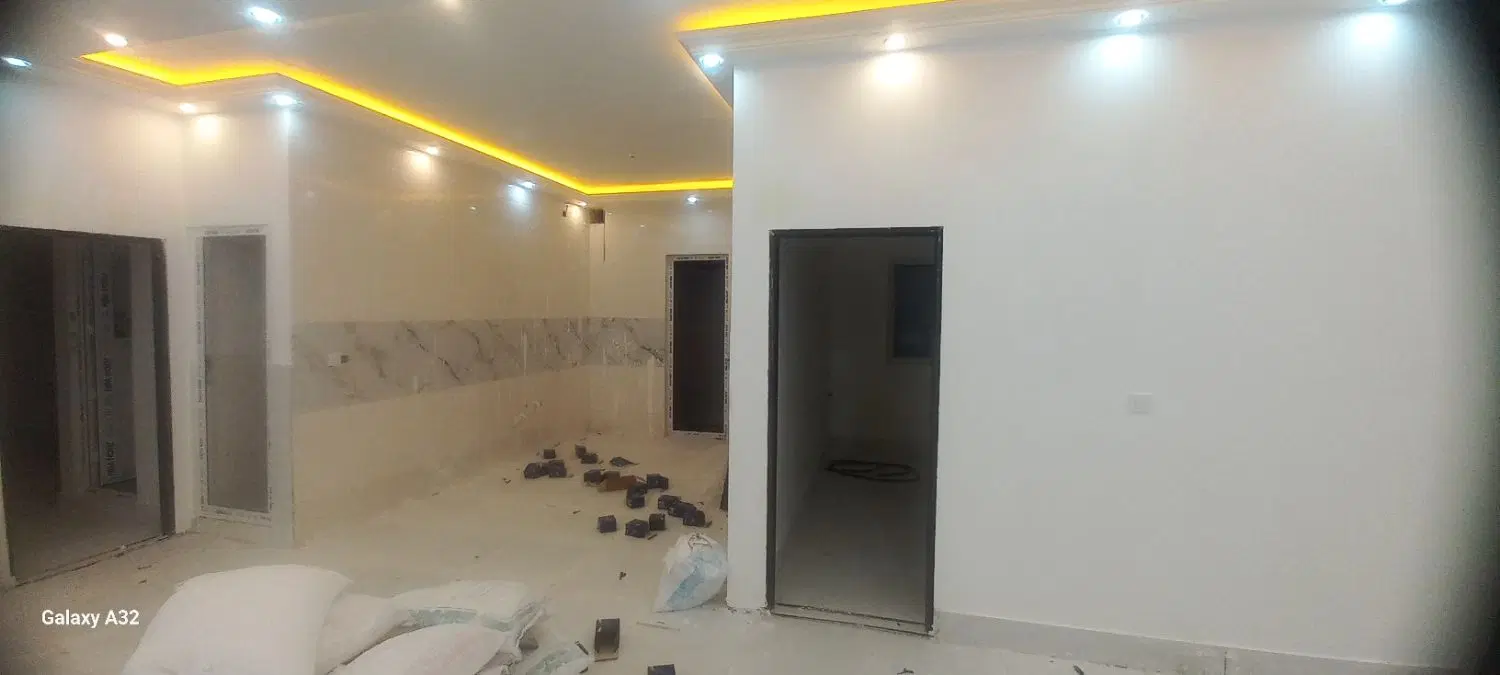 واحد ۱۳۵متری دو طبقه راه جدا