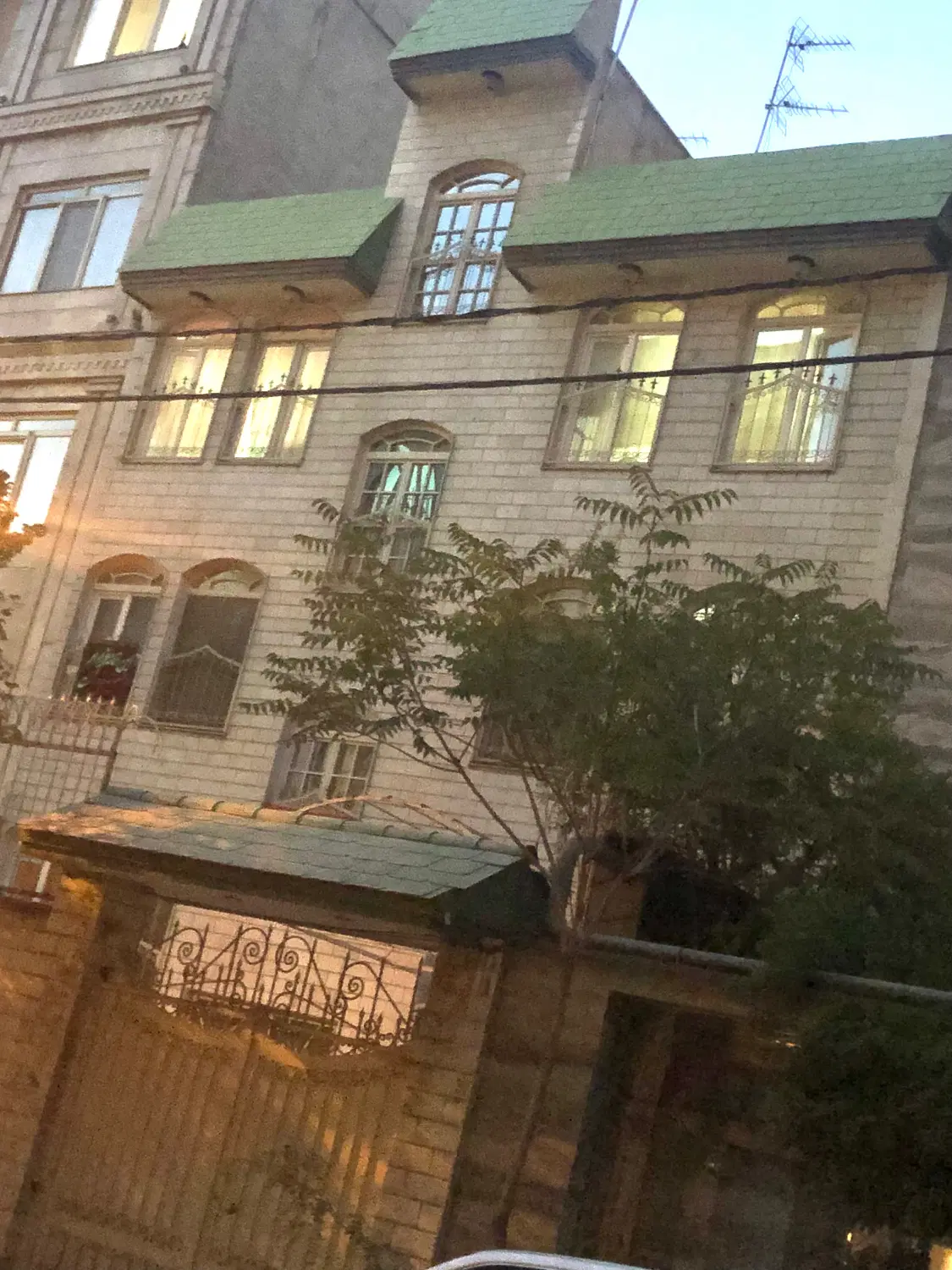 سعادت آباد ۱۰۵ متر ۲خواب