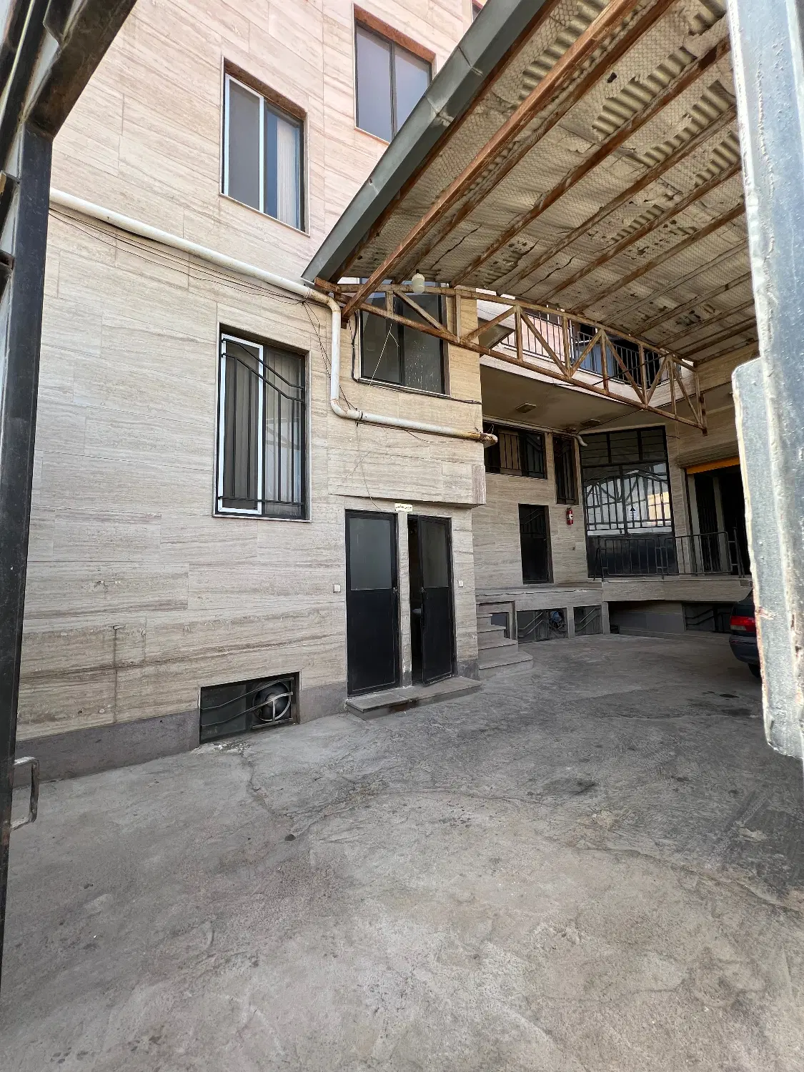 اجاره واحد صنعتی بر کمربندی