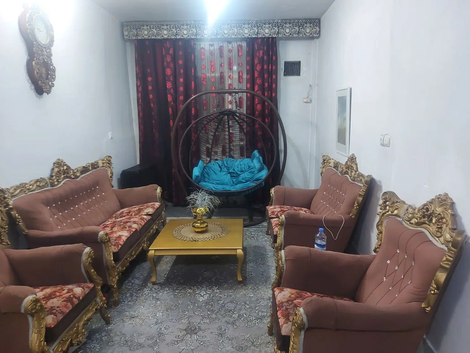یه واحد ۵۰ متری