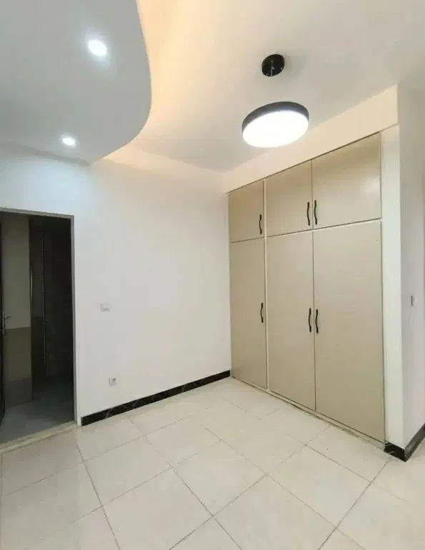 65متر _یک خواب _فول امکانات _غرق در نورآفتاب