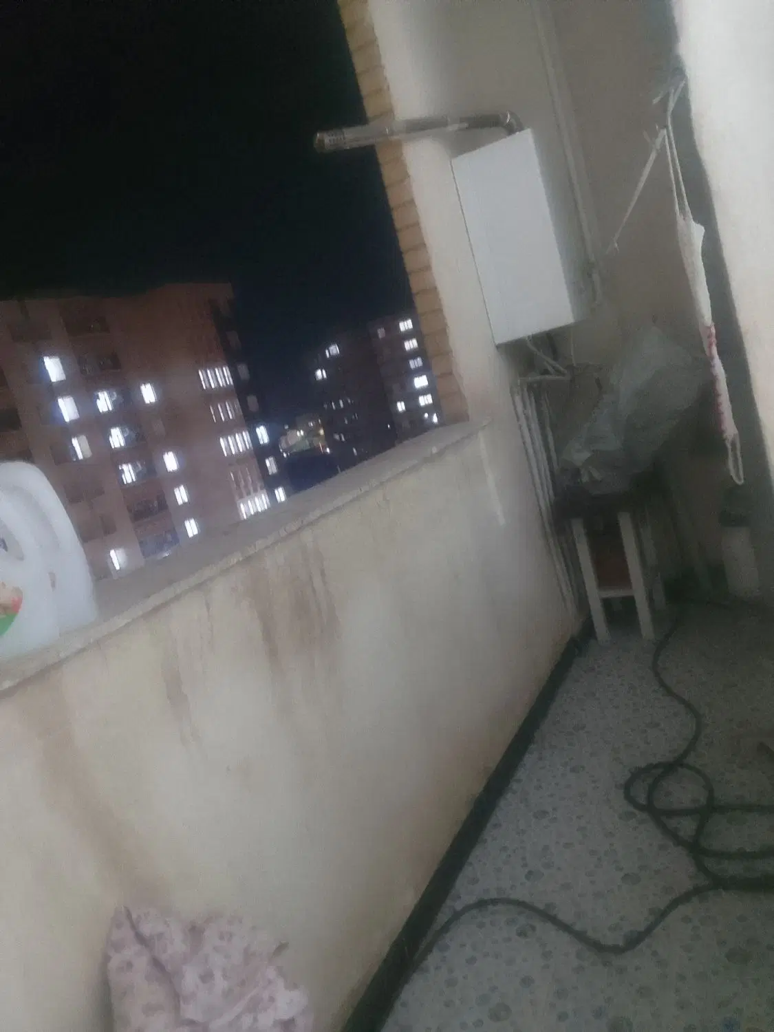 آپارتمان 95متری علوم پزشکی فاز 3