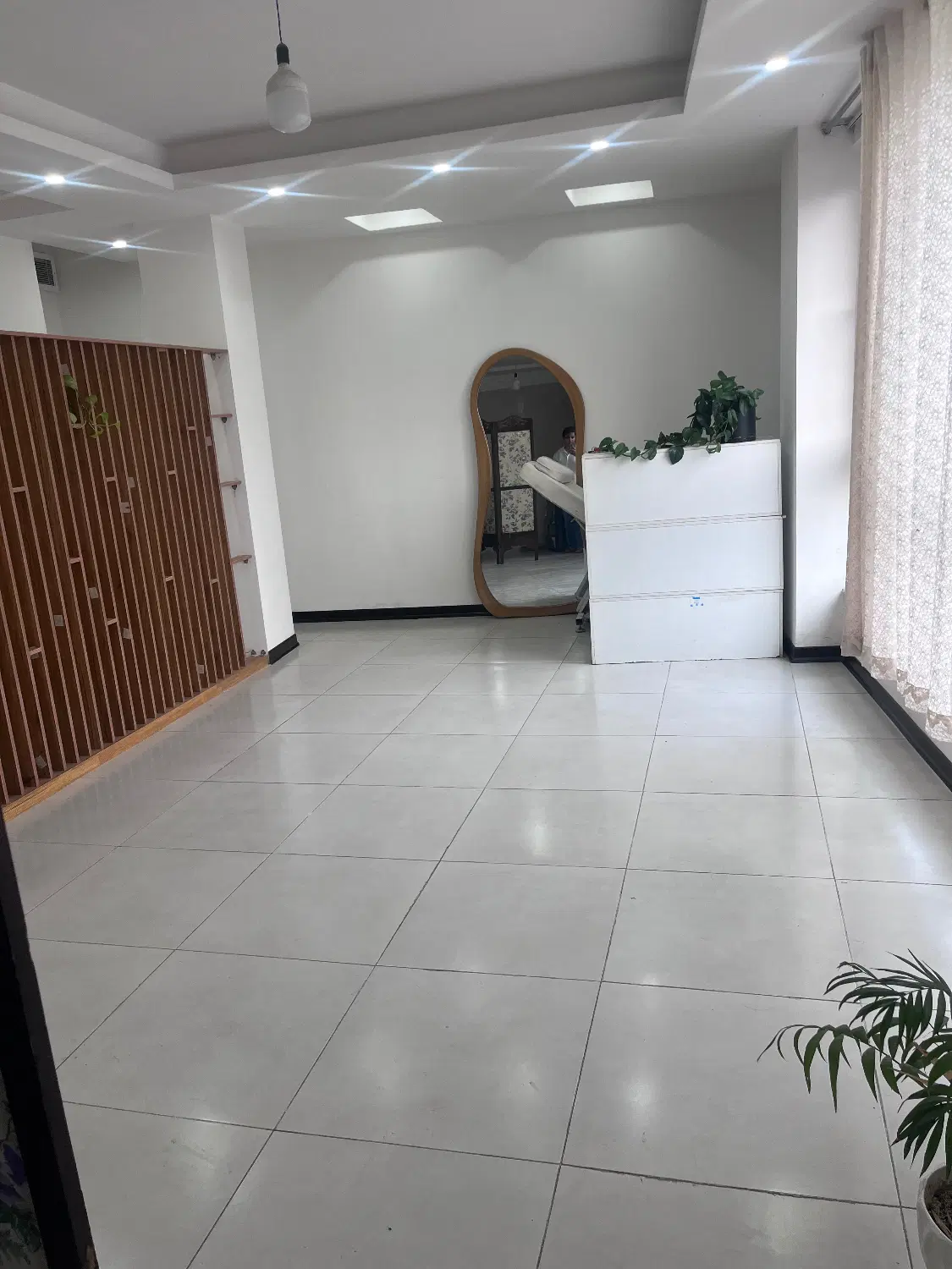 اجاره اتاق در کیلینک زیبایی