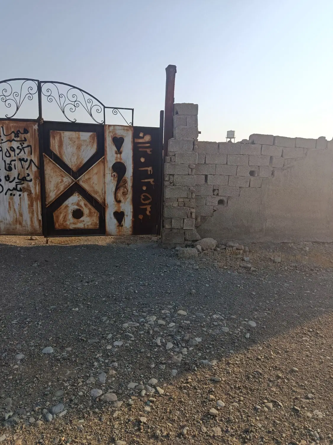 زمین صنعتی کارگاهی.تک برگ