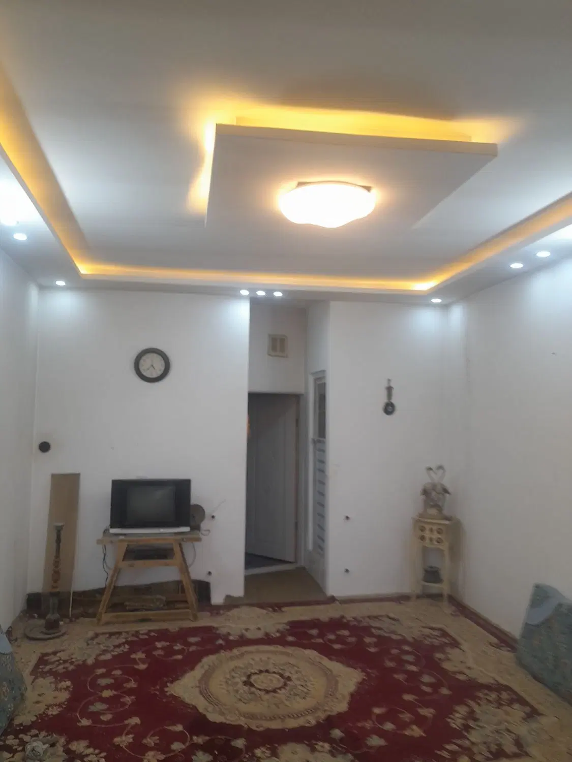 آپارتمان طبقه۴روهمکف باتیغه اختصاصی