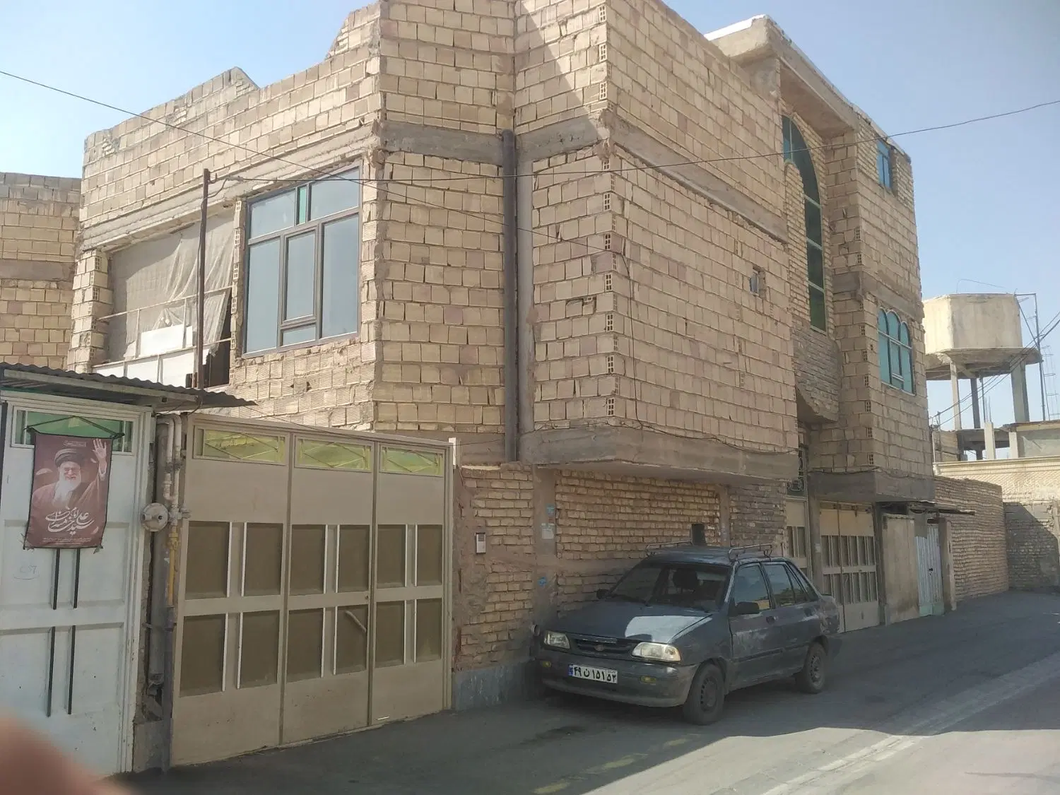 منزل مسکونی دوطبقه