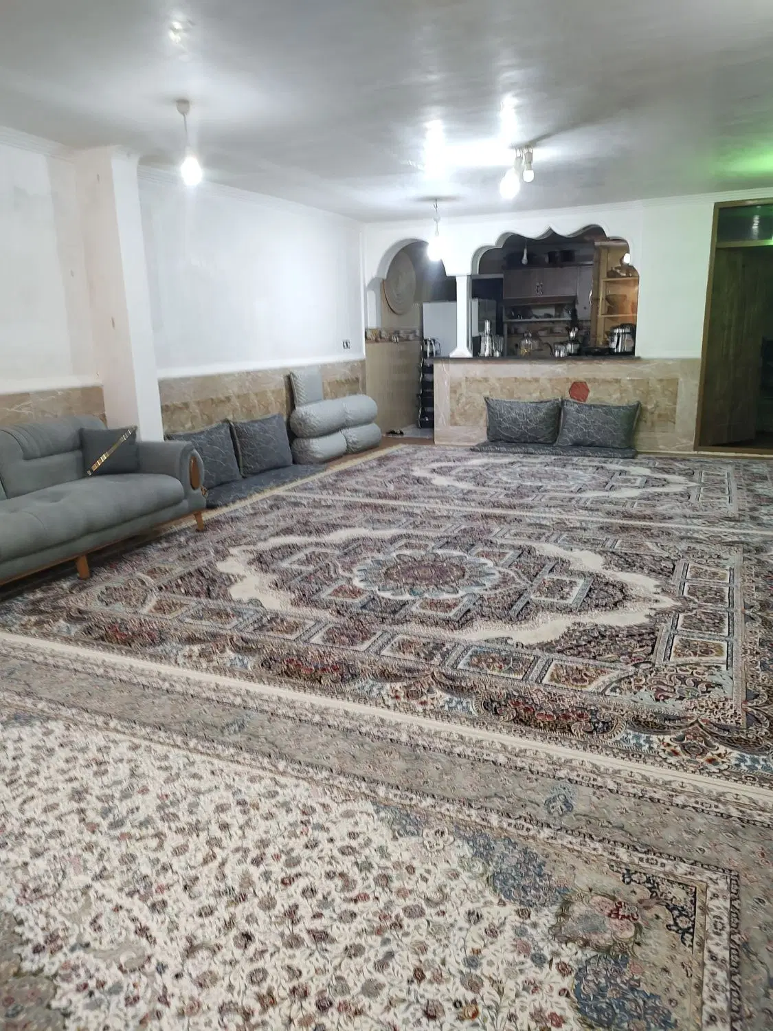فروش دوطبقه سه واحد معاوضه با منزل وماشین