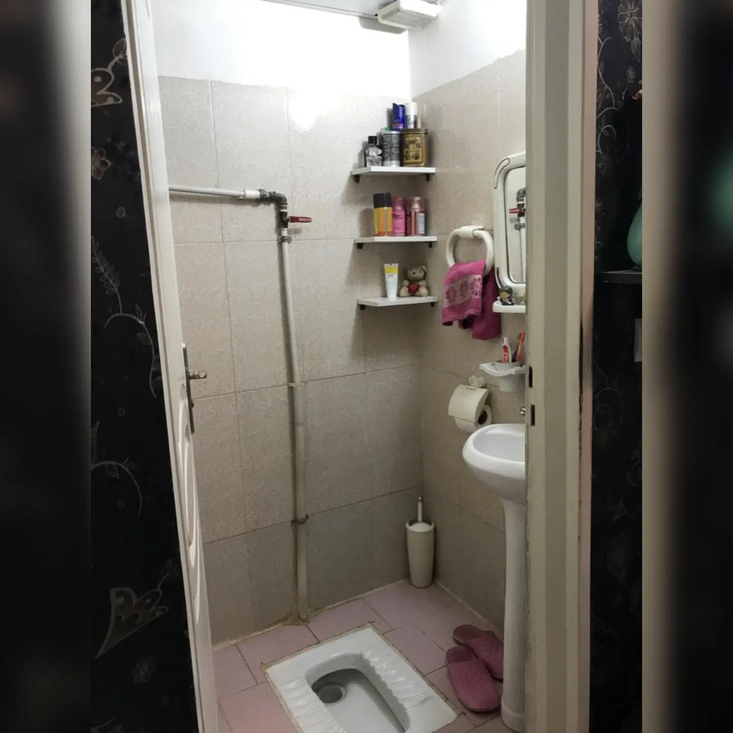 واحد تمیز کوچک و مرتب