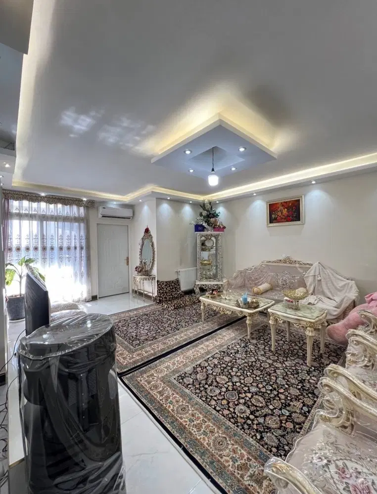 واحد بی‌نظیر با پارکینگ و آسانسور فول فول