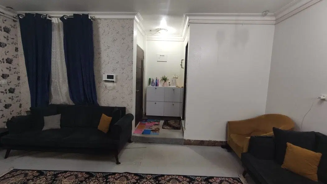 ۹۰ متری دلباز، ۲ خوابه، سال ۹۵