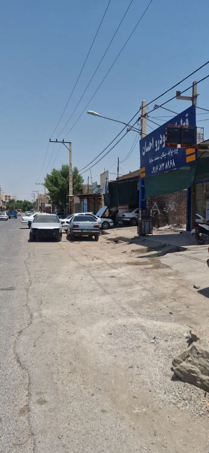 زمین مدرس خیابان 24 متری