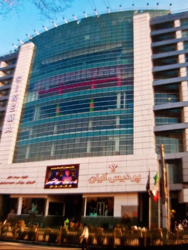 ۱۴ متر مغازه  عبدل آباد فقط ۱۰ میلیارد تومان