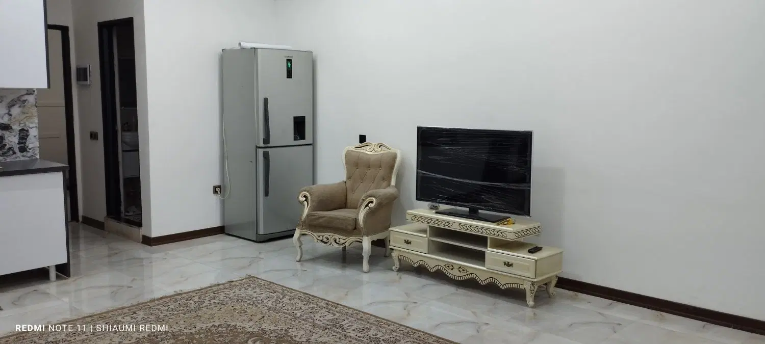 یک دستگاه ویلا فلت دربست نوساز با امکانات کامل