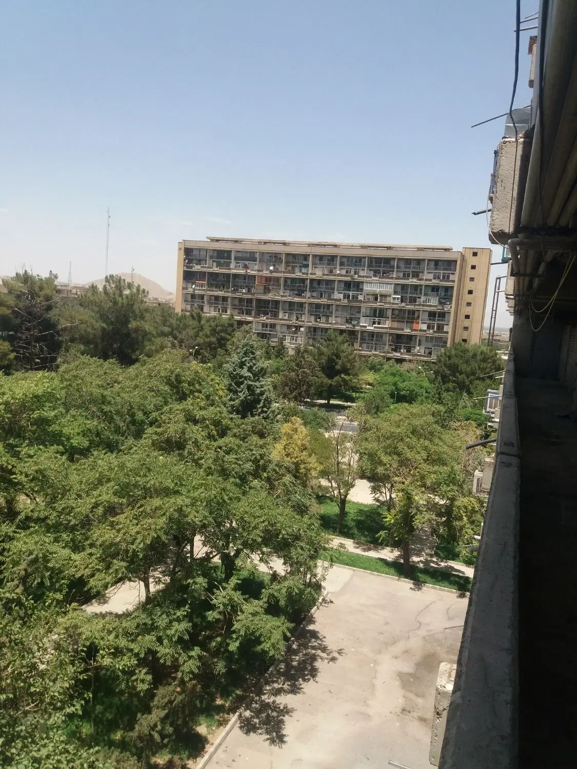 آپارتمان فروشی ۸ طبقه ها ب۱