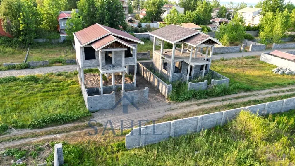 دو عدد ویلای نیمه ساخت دوبلکس۱۵۰ متری