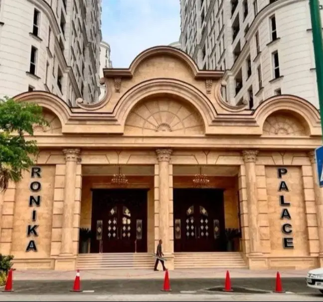رونیکا پالاس تهرانسر