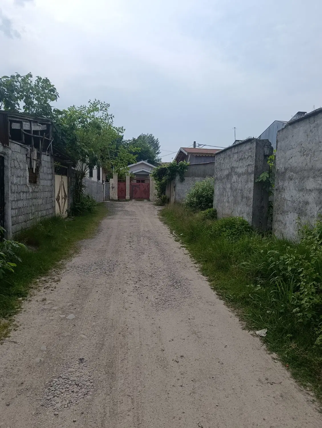زمین مسکونی ۲۰۰ مترمربع