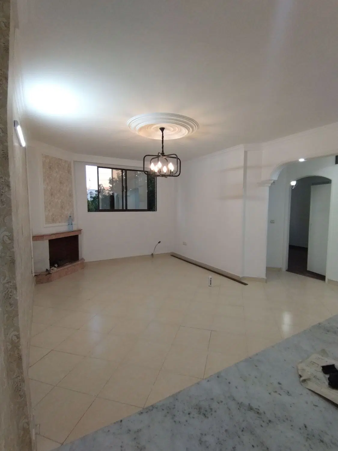 آپارتمان اول اقدسیه