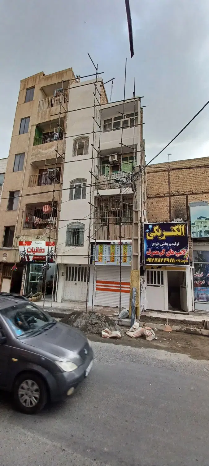آپارتمان ۵۵ متری طبقه اول بهترین لوکیشن