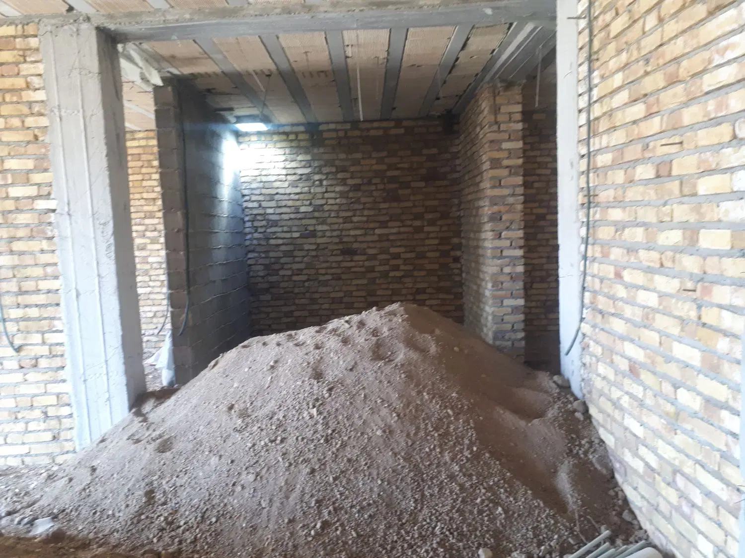 خانه درب حیاط