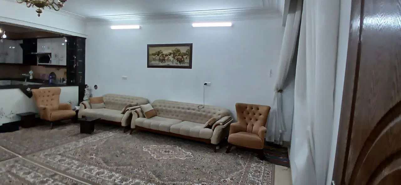 فروش ۲۰۰متری ویلایی *سنددار*درمرکزشهر*