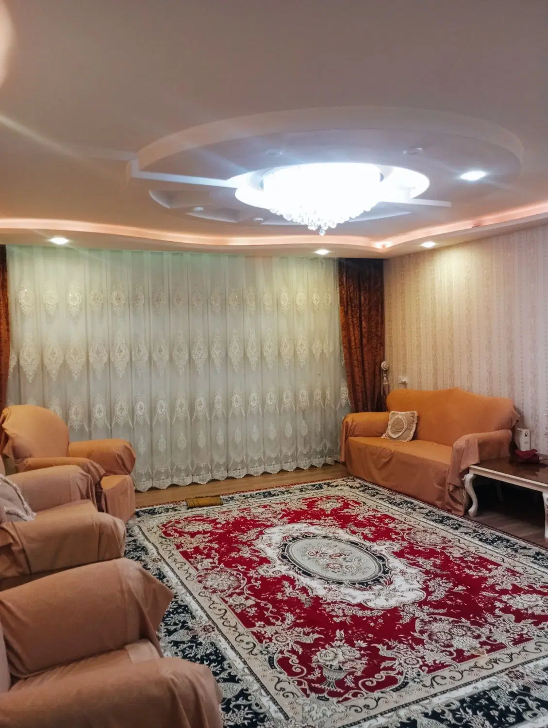 اجاره طبقه همکف شهرک ۱۳آبان