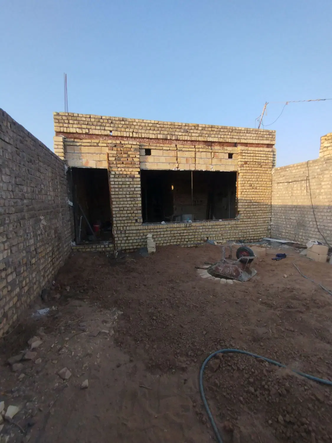 فروش منزل مسکونی کلید نخورده همکف3خواب