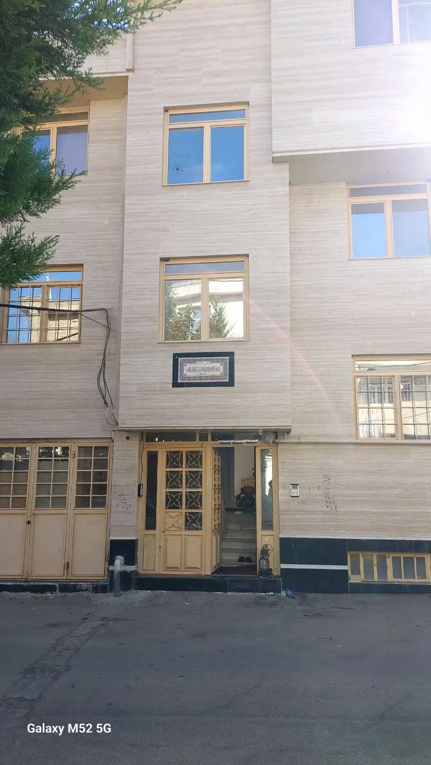 آپارتمان تک خواب گویم