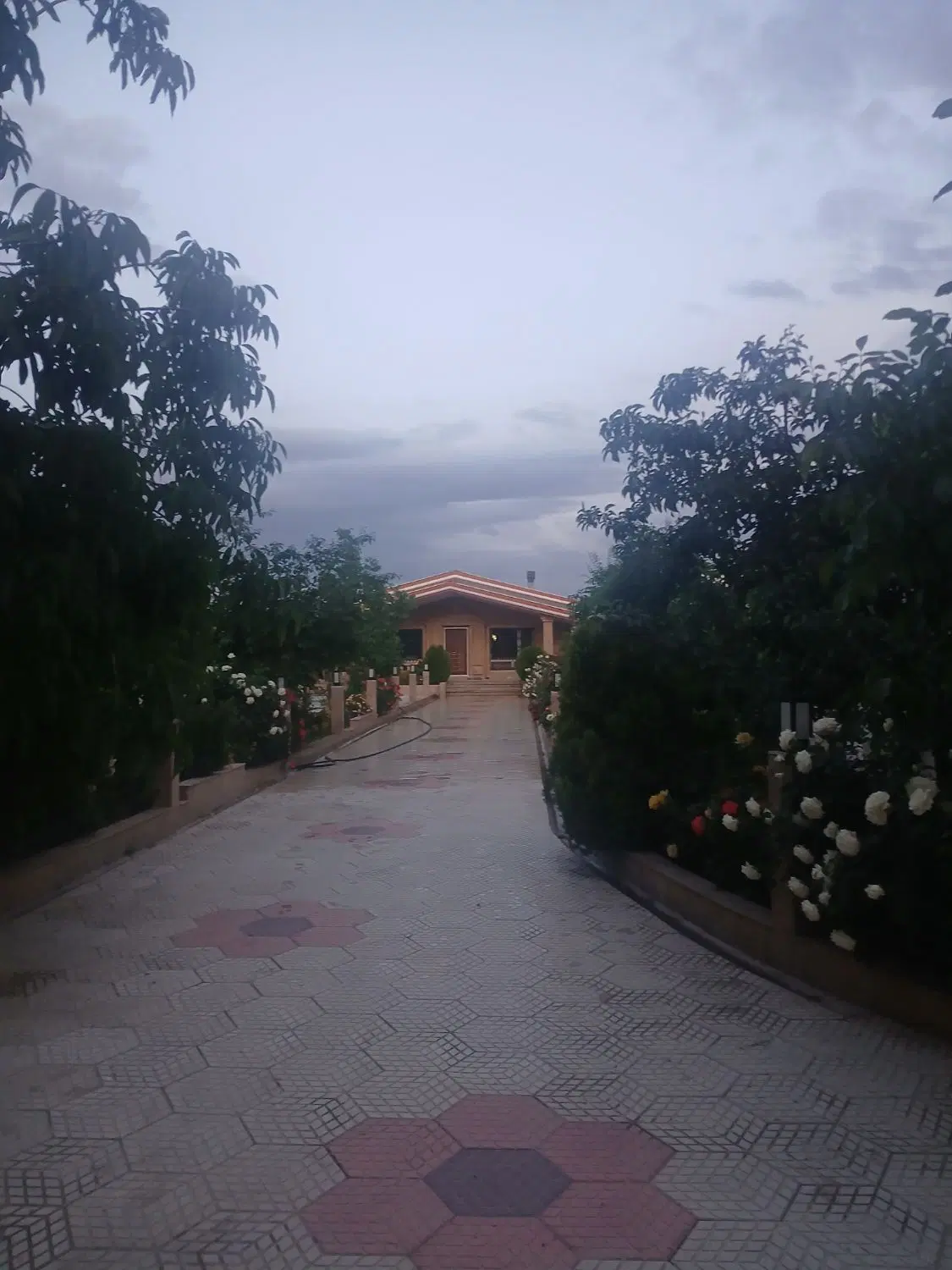 چهارباغ دهکده ورزشی اقدسیه افشاریه طاووسیه