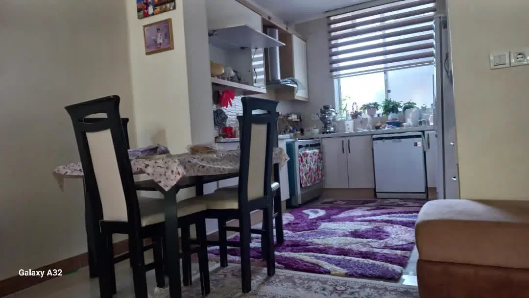 خانه دربستی حیاط دار ۲۱۵سند تک برگ آجری