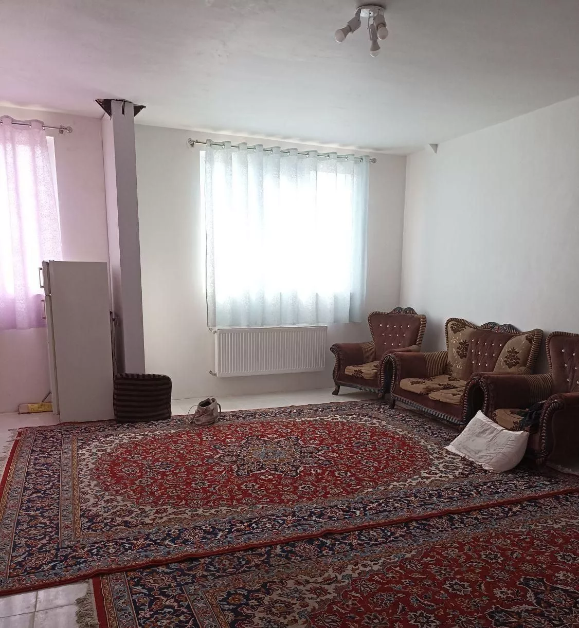 اجاره سوئیت وآپارتمان  نوساز وکولر دارحاشیه خیابان