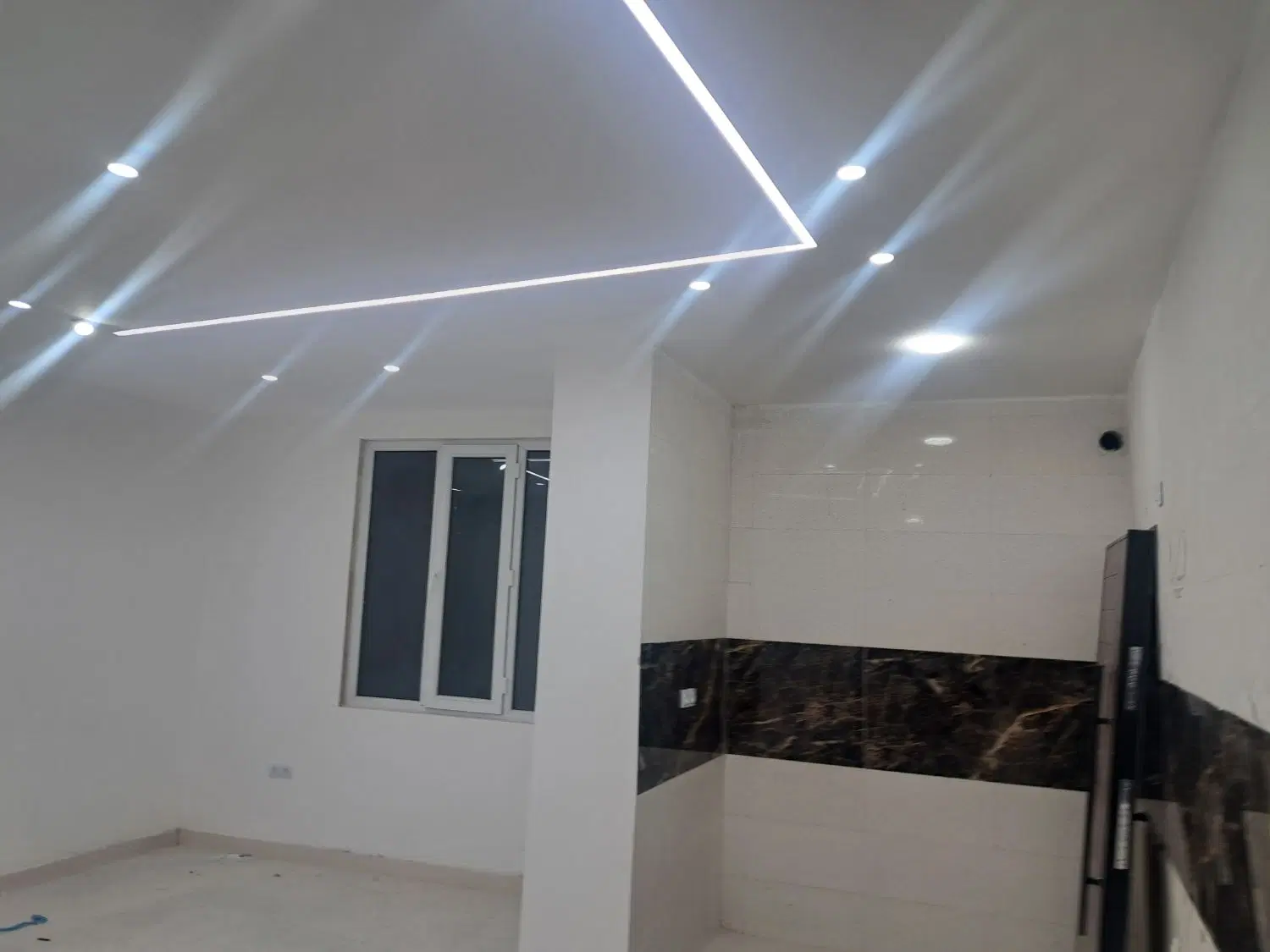 فروش واحد سر اصلی سبز آباد